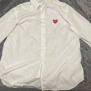 COMME DES GARÇONS PLAY
White Heart Patch Shirt